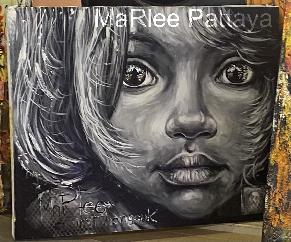 „Girl" - MaRlee (Thailand)